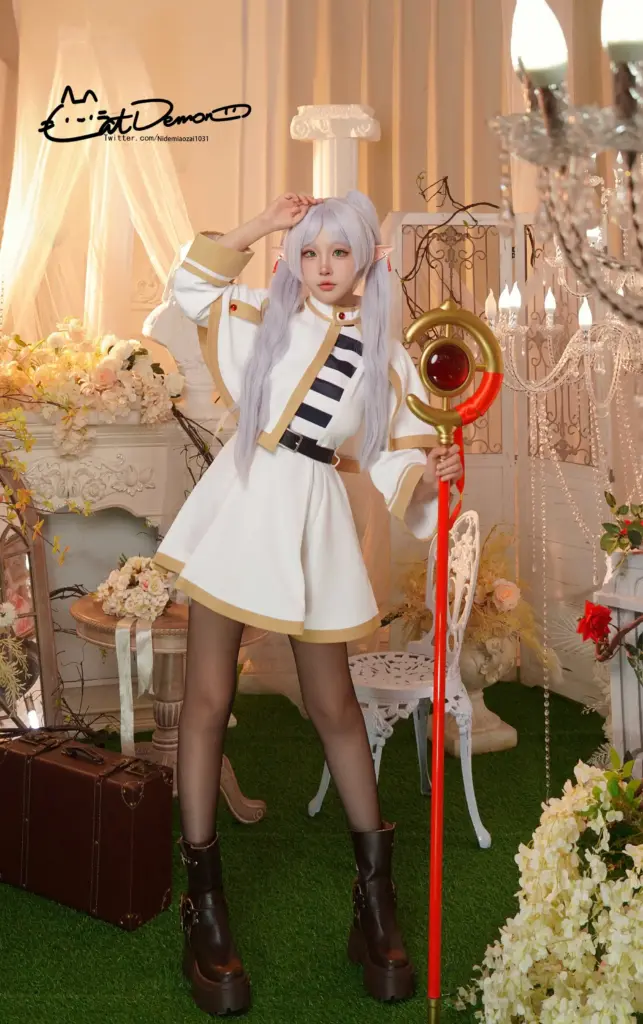 CatDemon 喵崽 芙莉莲 持法杖站姿精灵 COS 写真
