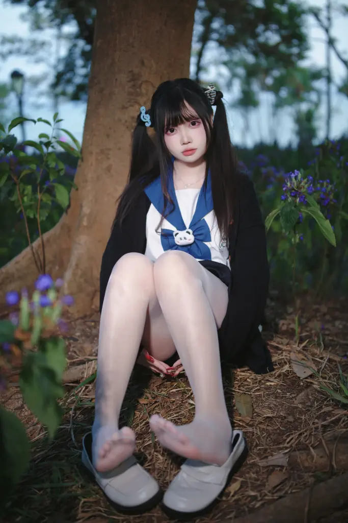 洛桑 w 伊梓《双马尾 JK》全套户外写真