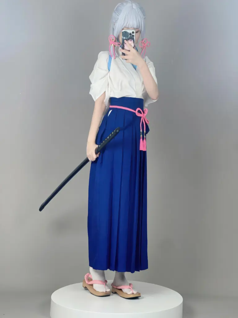 神里绫华 cos，幼愛 Youmeko 神里绫华双造型角色还原大片