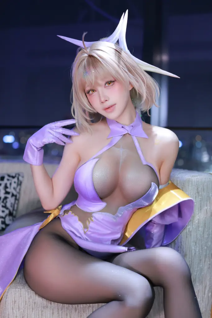 阿妮斯 cos,水淼 Aqua Nikke 阿妮斯超级巨星星光氛围感 cos 成片