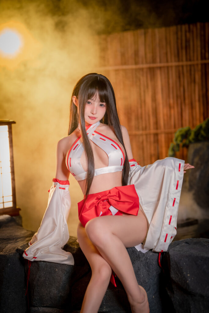 桜井宁宁，竹帘灯笼水雾温泉朦胧氛围感成片