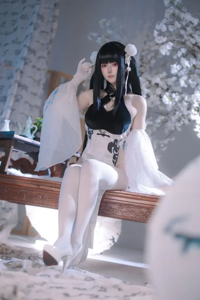 屿鱼史特拉塞艳书美玉高清国风 cos 大片
