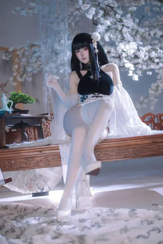 屿鱼,白樱花水墨纱帘新中式素雅氛围感成片